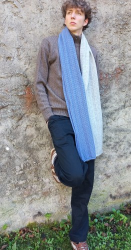 LM-21 HH1_DD3 Long wool scarf